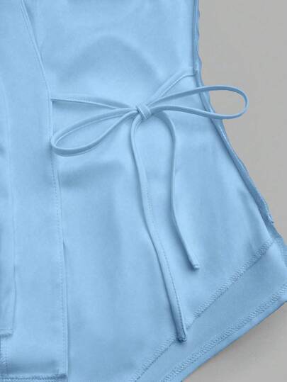 Franclia Ensemble 2 pièces élégant pour femmes, pantalon long asymétrique sans manches avec fronces et boutons métalliques, collection Printemps/Été 2026