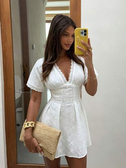 Siren Gaze Robe mini d'été de vacances à la plage pour femmes, couleur unie, en mousseline de soie froncée, manches chauve-souris, taille resserrée
