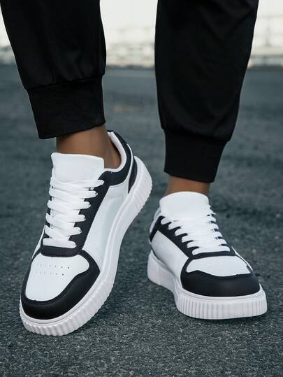 36-45 Baskets de sport décontractées unisexes à lacets, chaussures blanches très attrayantes, chaussures de skate polyvalentes à semelle souple pour étudiants, chaussures de couple
