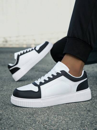 36-45 Baskets de sport décontractées unisexes à lacets, chaussures blanches très attrayantes, chaussures de skate polyvalentes à semelle souple pour étudiants, chaussures de couple