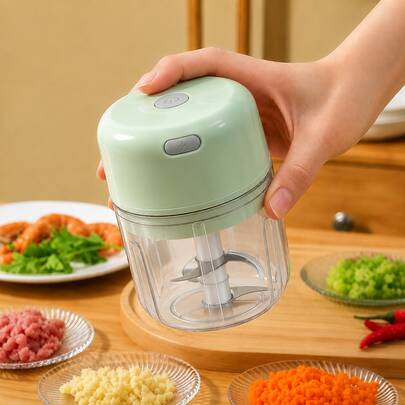 Hachoir à ail électrique, mini hachoir et broyeur à ail portable, presse-ail rechargeable par USB, gadget de cuisine compact, conception pratique et facile à nettoyer