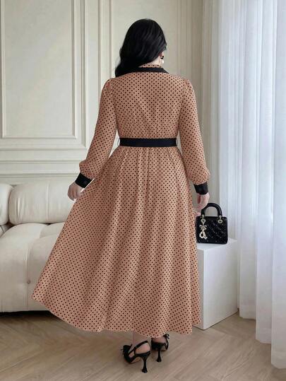 Vibekara Robe longue élégante et minimaliste pour rendez-vous et trajets, style printemps/automne, manches longues, col à revers, plissée sur le côté, rouge avec nœud, tenue femme pour vacances et été, robe japonaise mignonne et douce à pois noirs et blan
