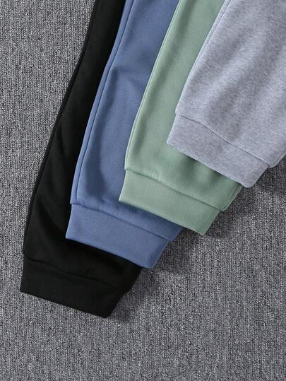 4 ensembles pour enfants et préadolescents garçons, tenue décontractée polyvalente et confortable pour le quotidien, Sweat-shirt-shirt à capuche imprimé ample et pantalon de jogging, ensemble deux pièces en maille, Sweat-shirt-shirt épais doublé thermique