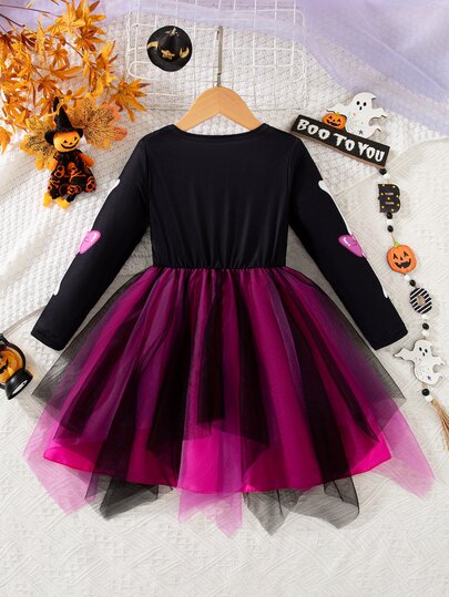 1 pièce Robe en maille à manches longues thème Halloween pour filles, col rond noir, corps imprimé avec imprimé squelette de dessin animé rose & blanc, décoré de nœuds, cœurs, bonbons, étoiles motifs mignons, manches continuant le même imprimé d'os, amusa