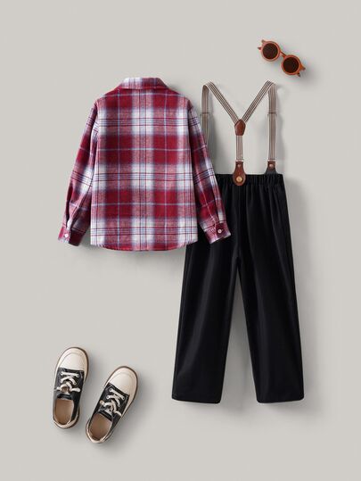 PrepCrw 2 pièces Ensemble costume élégant pour jeunes garçons, style scolaire décontracté urbain. Chemise à manches longues avec col à carreaux rouges de Noël mignons et pantalon à bretelles rayées. Convient pour les fêtes, le port quotidien, Noël, les fe