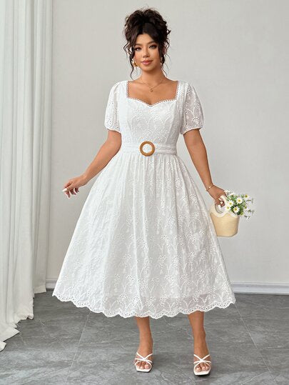 Elenzga Robe grande taille pour femme, style français élégant et raffiné, avec broderie, dentelle ajourée, col carré, taille cintrée, manches courtes bouffantes, convient pour l'été, la rentrée, les vacances, la Saint-Valentin, Noël, Halloween, les rendez