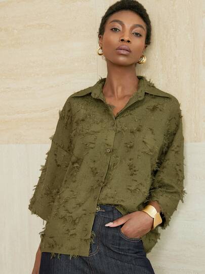 Aveloria Modichic Chemise décontractée à manches 3/4 vert olive, coupe décontractée, col classique, confortable à porter